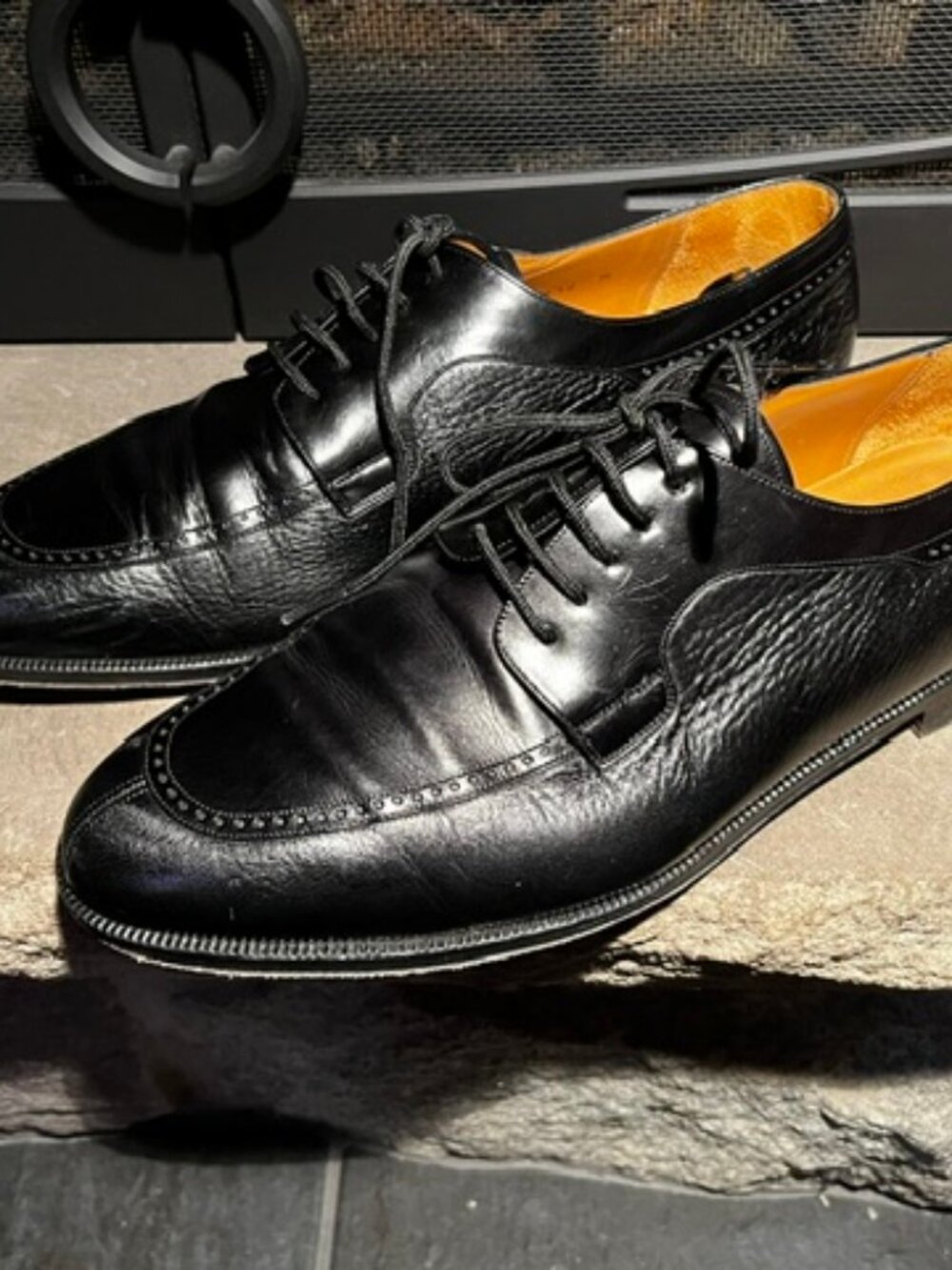 Mezlan Black Lace-up Oxford